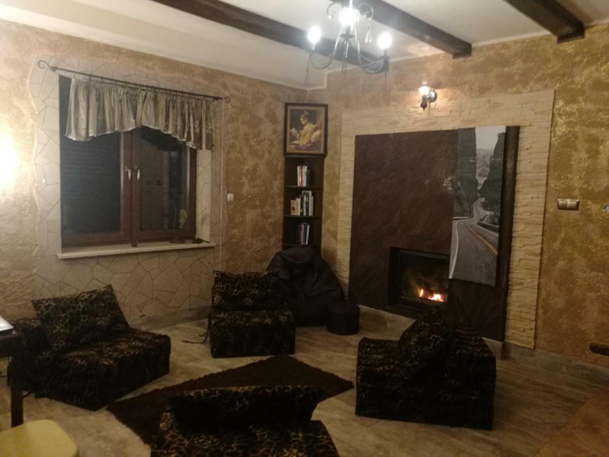 Chillout-House Villa Minsk Mazowiecki Exterior photo